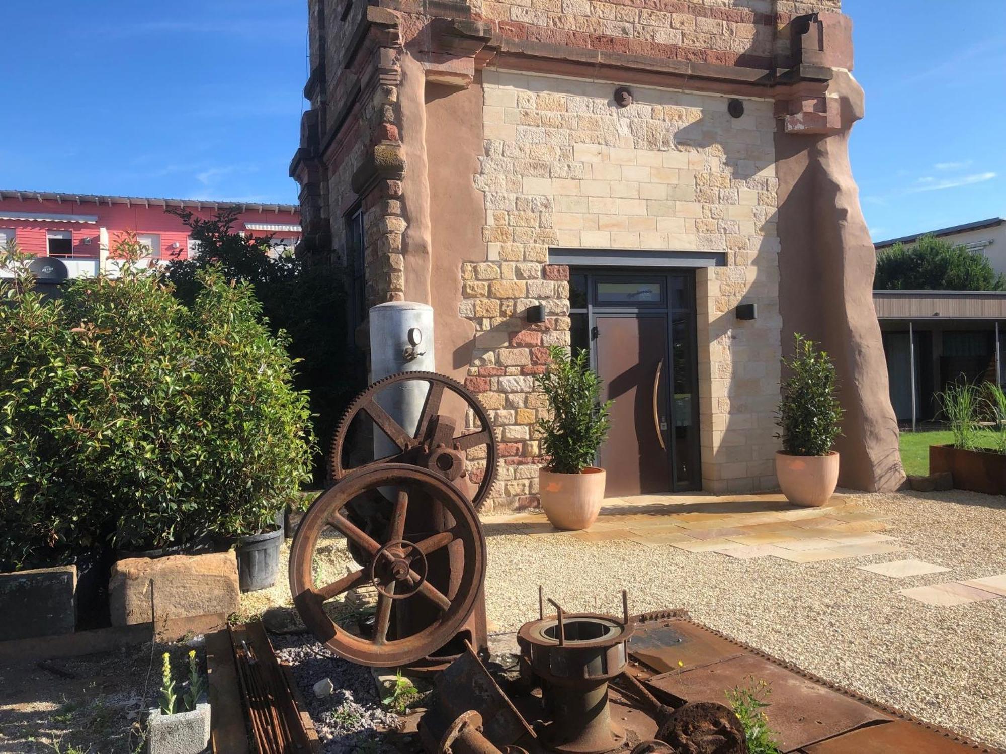 Barrierefreie Ferienwohnungen Am Wasserturm Landau - Suedpfalz Landau in der Pfalz Exterior foto